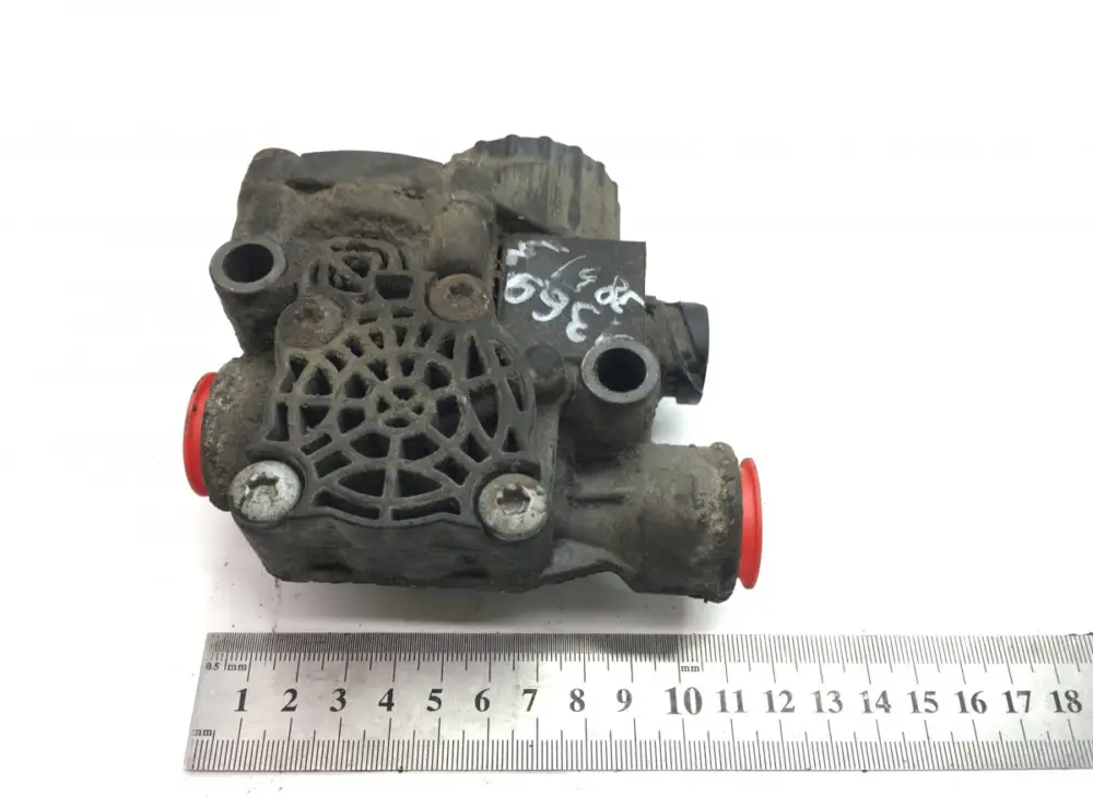 Billigare 20516342 ABS-ventil framaxel, vänster ABS Valve, Front Axle KNORR LH=RH VOLVO,MERCEDES,RENAULT,SCANIA 1603851