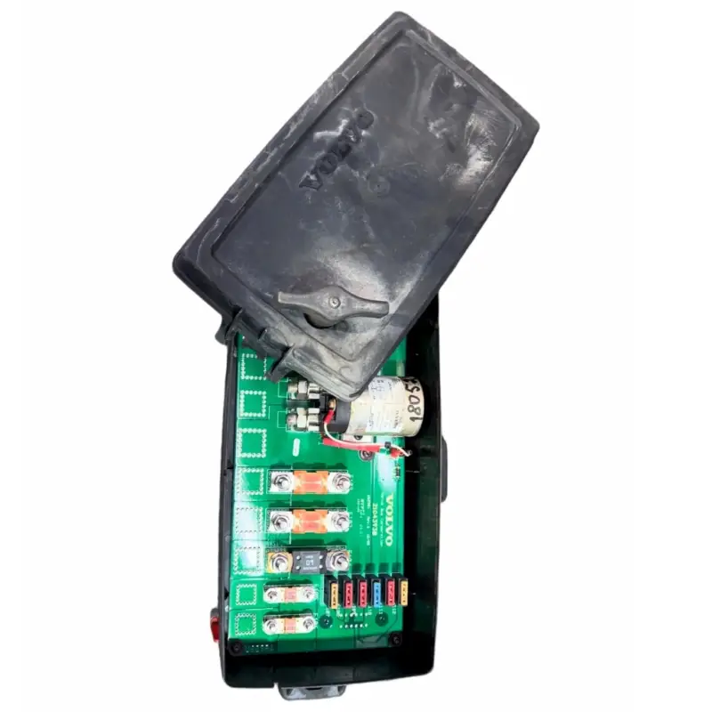 20745552 Batteribrytare Battery Isolator Switch VOLVO 20826208 20747617 20747607 21043938 21480528 B7, B8, B9, B12 bus (2005-) Köp nu