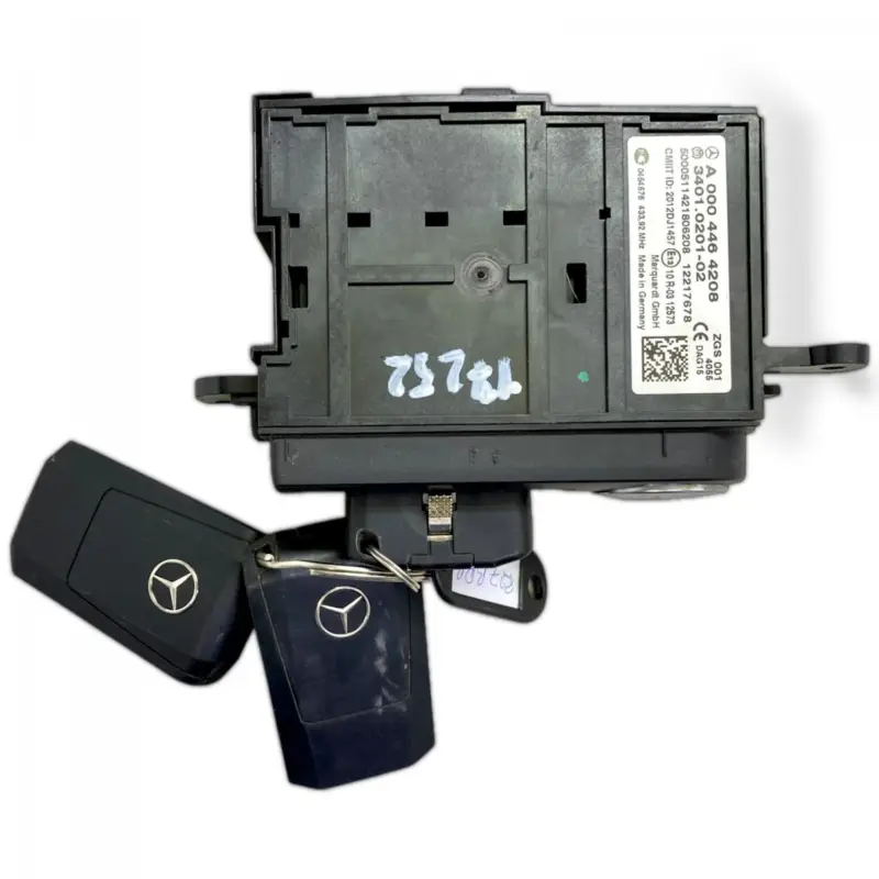 prisnedsättning 0004463808 Tändningslås MERCEDES-BENZ A0004463808 A0004464508 A0004465208 A0004466008 A0004466908 A0004468608 A0005457835 0005457835 0004464508 0004465208 0004466008 0004466908 0004468608 Antos, Arocs, Actros MP4 (2012-)