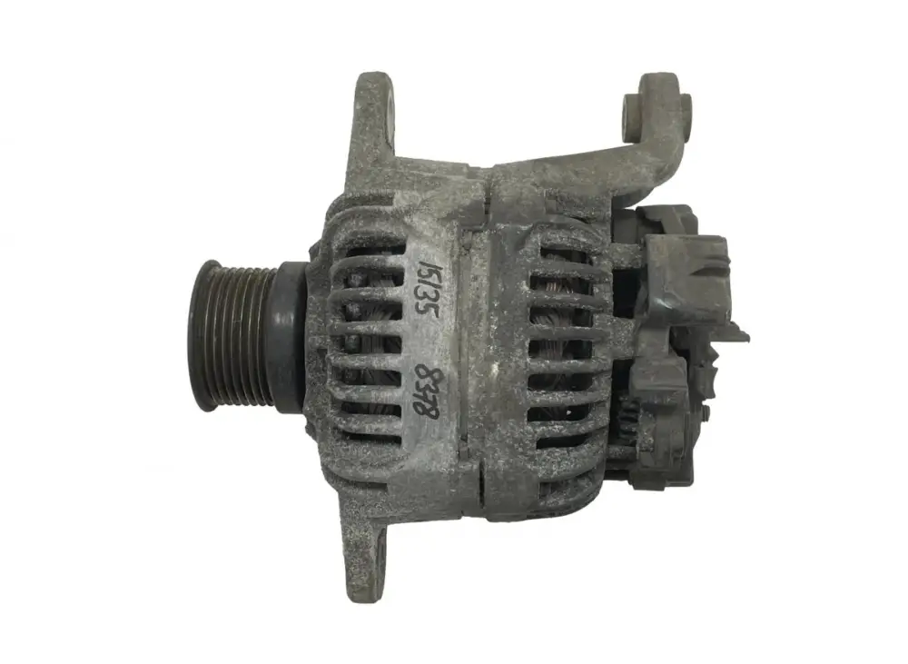 Köp nu 21673341 Generator VOLVO 22943691 23565727 85022622 B6, B7, B9, B10, B12 bus (1978-2011) BOSCH VH ELECTRIC