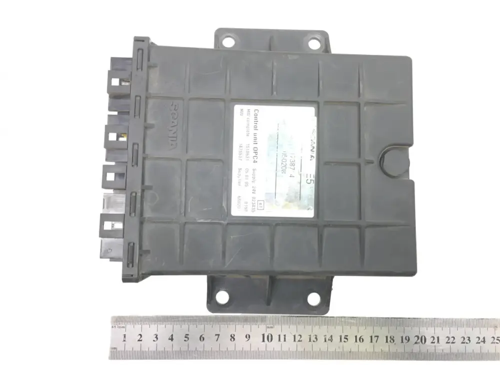 2149043 Styrblock, växellåda SCANIA 1724590 1738714 1731140 1726266 1750167 1754664 1754669 1754674 1754679 1754684 1754689 1754694 1754699 1754704 1754709 1754714 1754719 1754728 1754733 1754738 1918182 1928717 1933486 1933264 1936924 2095496 P,G,R,T-ser Sänkt pris