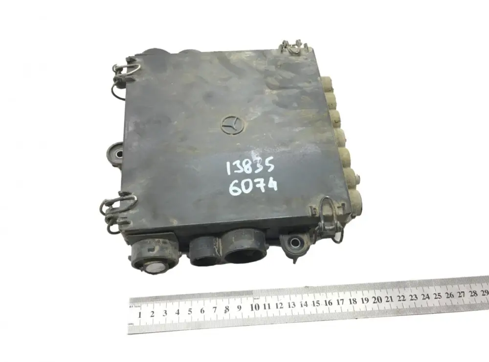 Erbjudande 9605460440 Grendosa för kablage MERCEDES-BENZ A9605460440 A9605460464 9605460464 Antos, Arocs, Actros MP4 (2012-)