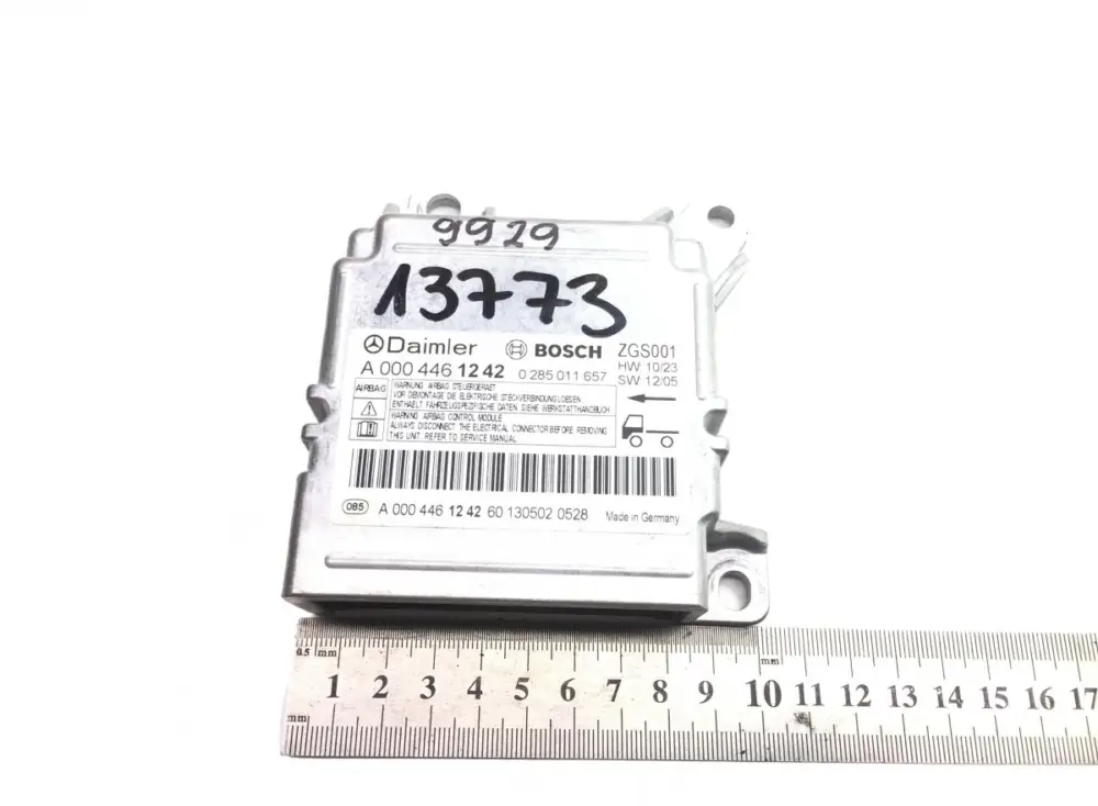 Nedsatt pris 0004461142 Styrblock, krockkuddar MERCEDES-BENZ A0004461142 A0004461242 0004461242 0285011657 Antos, Arocs, Actros MP4 (2012-) BOSCH